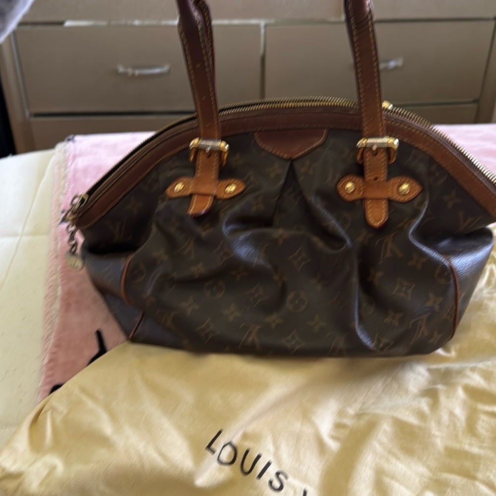 Louis Vuitton Retired Tivoli